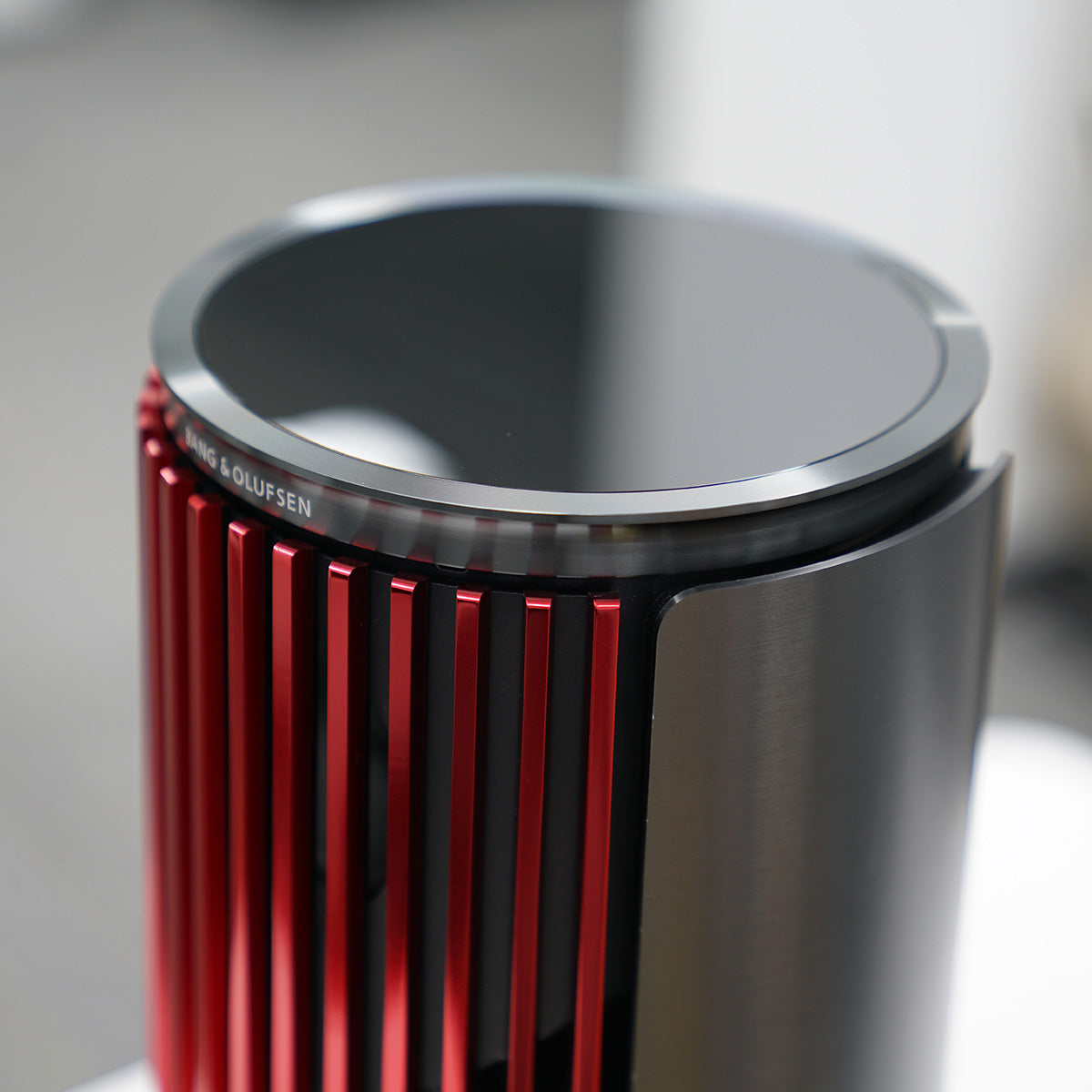 BeoLab 8 Aluminum Cover - Starlight Red