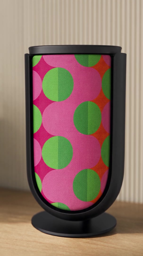 Summer Beat cover by Tegrino Studio on a Bang & Olufsen Beolab 8 on an oak sideboard, the camera moving in close